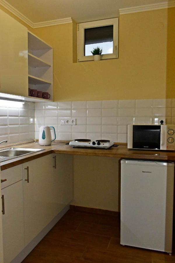 Napfeny Apartman Makó Buitenkant foto